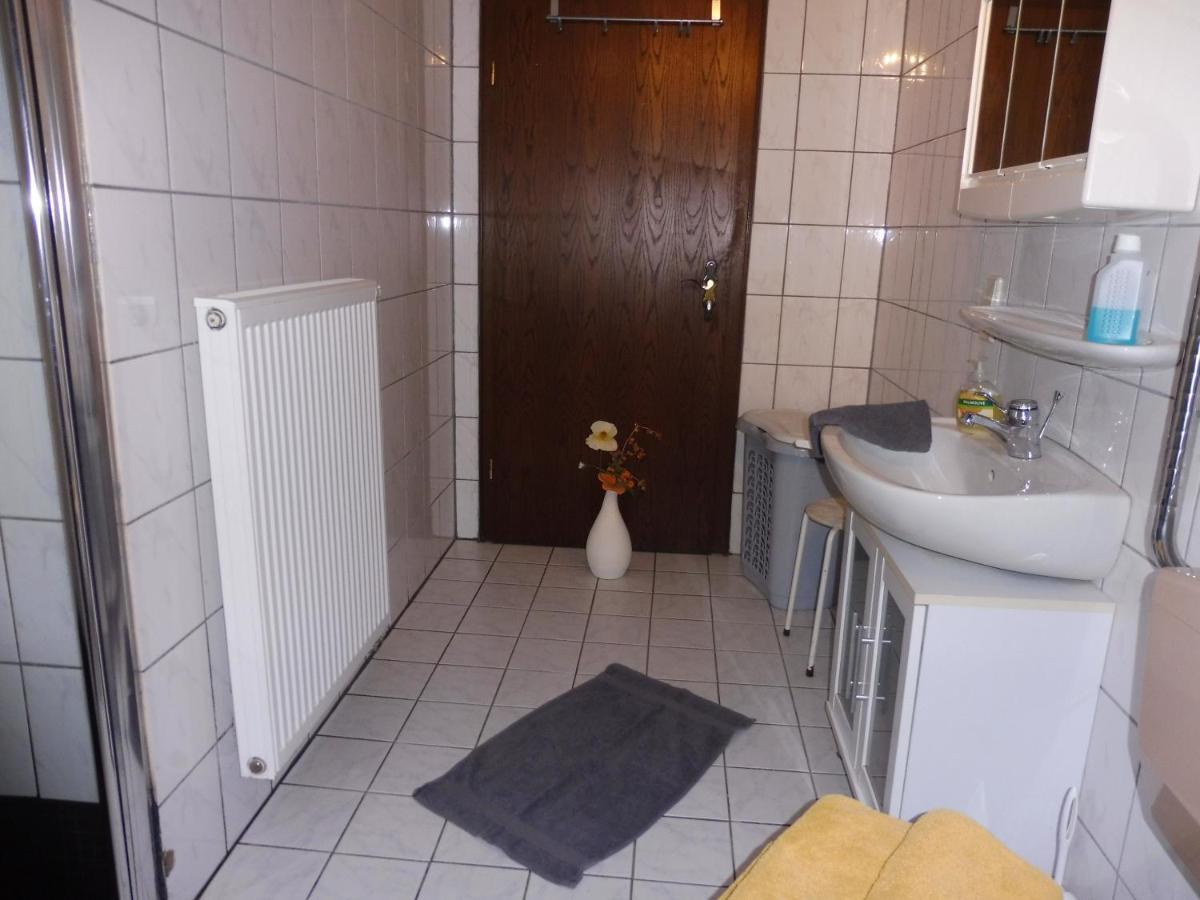 Die Ferienwohnungen Dominik Horath Exterior foto
